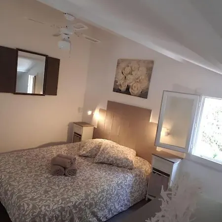 Hébergement de vacances Mini A 5min à Pieds De La Santa Giulia *