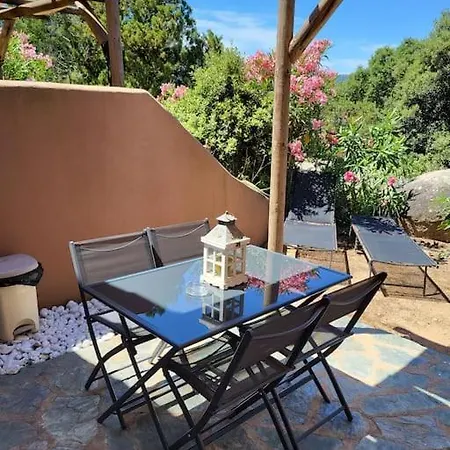 Holiday home Mini A 5min A Pieds De La Santa Giulia *