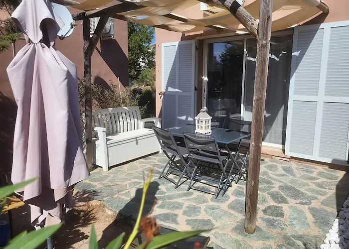 Mini A 5min A Pieds De La Santa Giulia * Порто-Веккіо